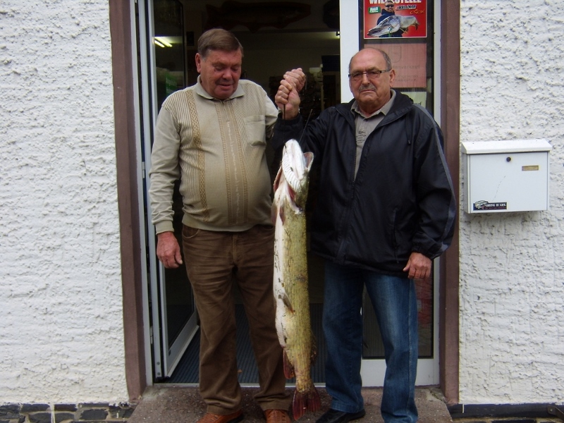 Richard Heinz  -  Hecht 
 113 cm - 9.100 g 
 Köderfisch 
 Hohenwarte 
 25.09.13 